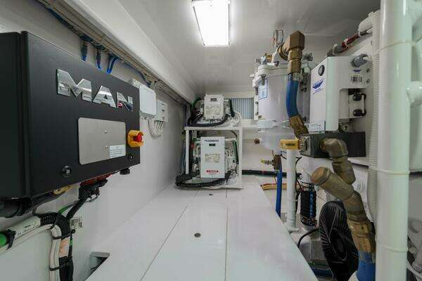 Viking Convertible Yacht For Sale