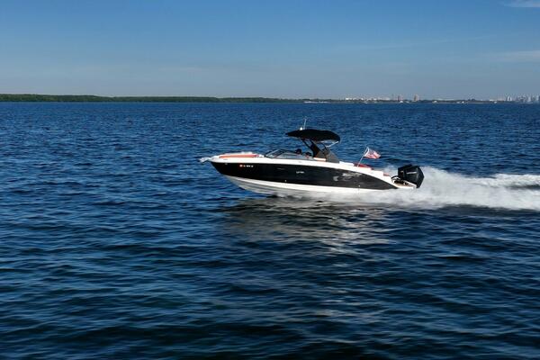 Ceci 29ft Sea Ray Yacht For Sale