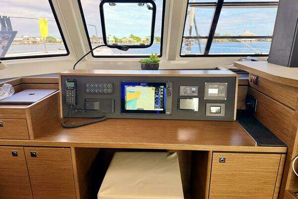 Nautitech 44 Open Yacht For Sale
