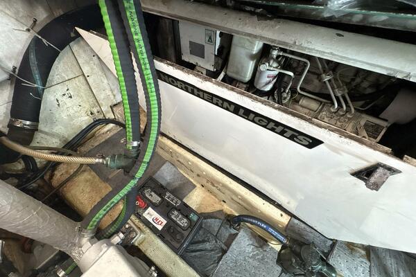 SOVEREIGNTY 40ft Schucker Yacht For Sale