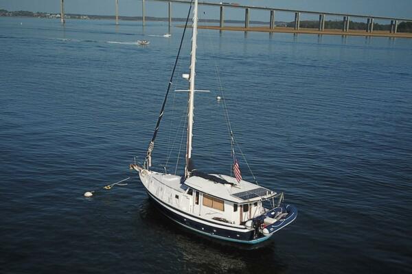 SOVEREIGNTY 40ft Schucker Yacht For Sale
