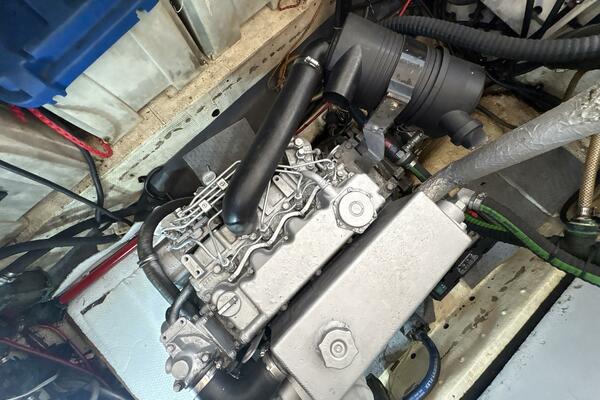 SOVEREIGNTY 40ft Schucker Yacht For Sale