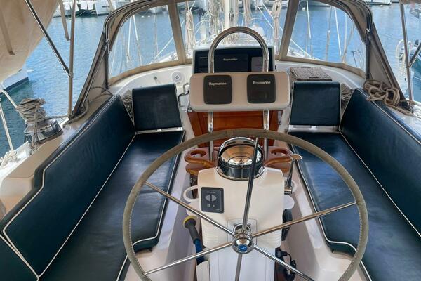 Lokelani 49ft Hylas Yacht For Sale