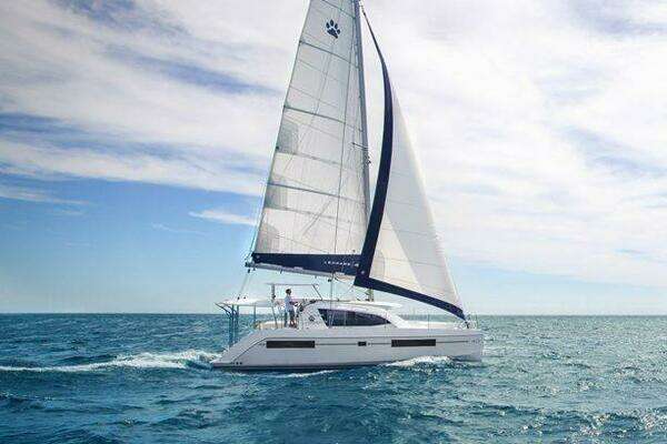 Robertson & Caine Leopard Yacht For Sale