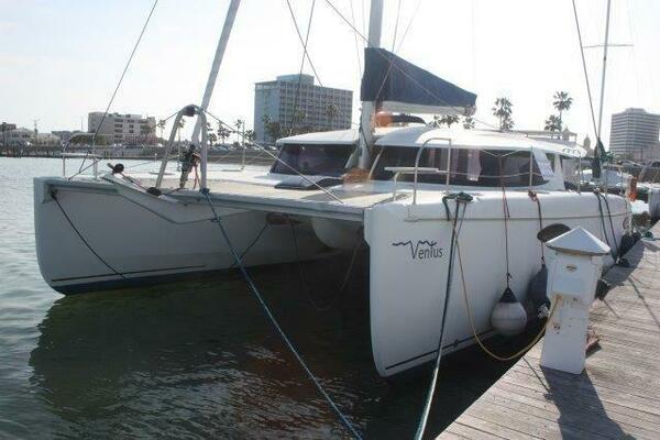 Ventus 43ft Fountaine Pajot Yacht For Sale