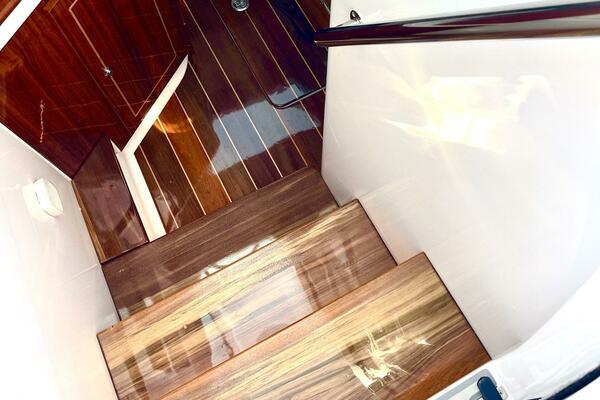 48ft HCB Yacht For Sale