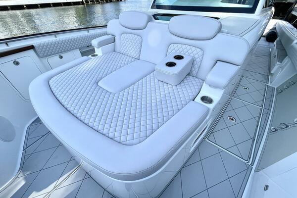 48ft HCB Yacht For Sale