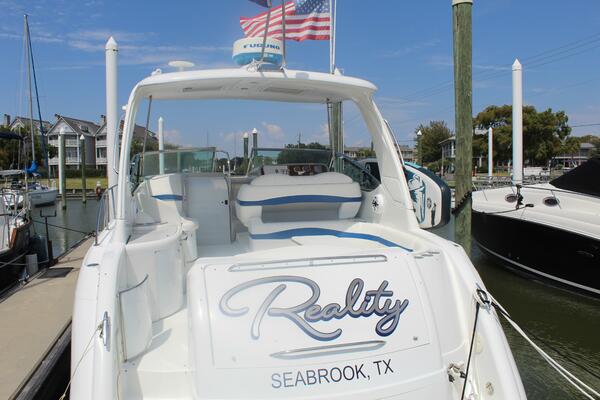 Reality 40ft Formula Yacht For Sale