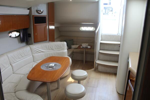 Reality 40ft Formula Yacht For Sale