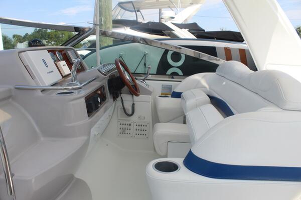 Reality 40ft Formula Yacht For Sale