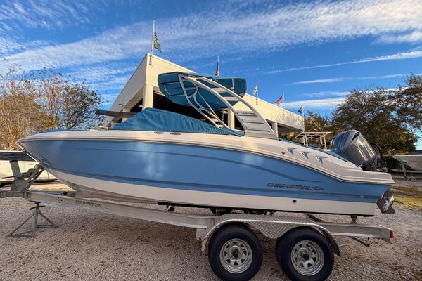 21ft Chaparral Yacht For Sale