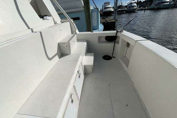 Viking 60 CPMY Yacht For Sale