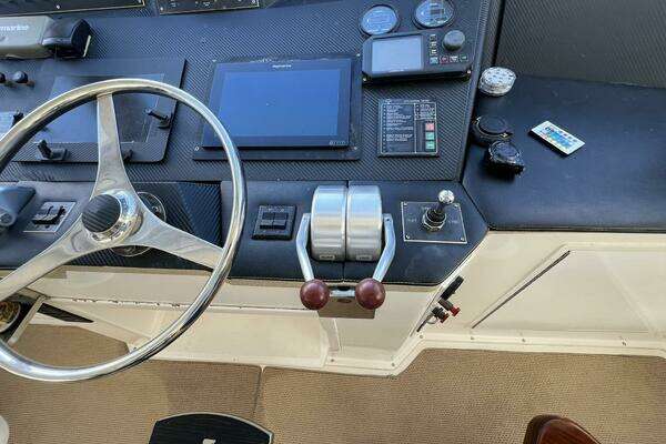 Viking 60 CPMY Yacht For Sale