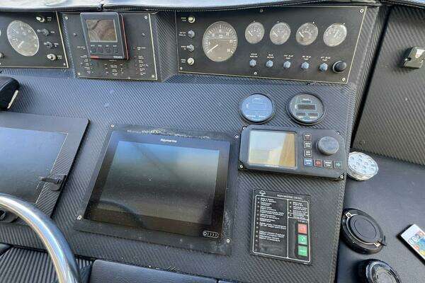 Viking 60 CPMY Yacht For Sale