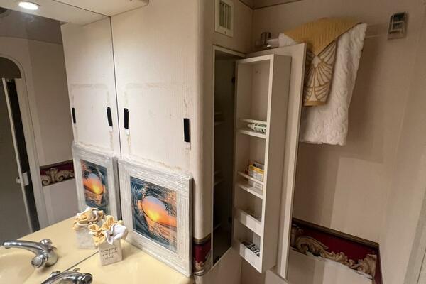 It s All Good III 60ft Sea Ray Yacht For Sale