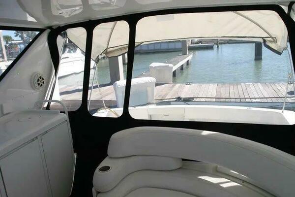 Ventus 39ft Hatteras Yacht For Sale