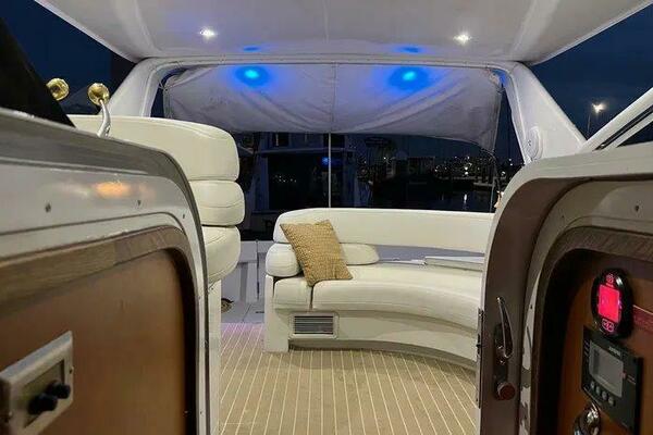 Ventus 39ft Hatteras Yacht For Sale