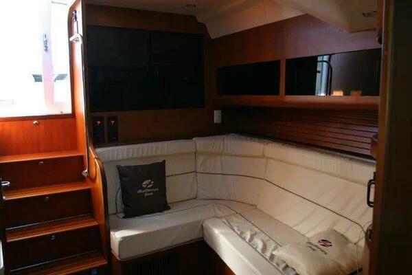 Ventus 39ft Hatteras Yacht For Sale