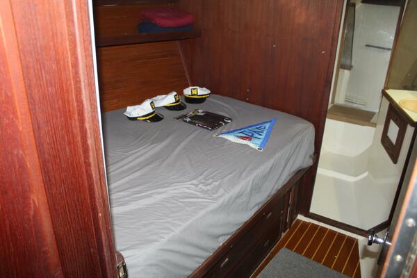 The One 42ft Catalina Yacht For Sale