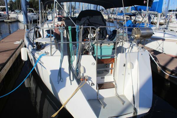 The One 42ft Catalina Yacht For Sale