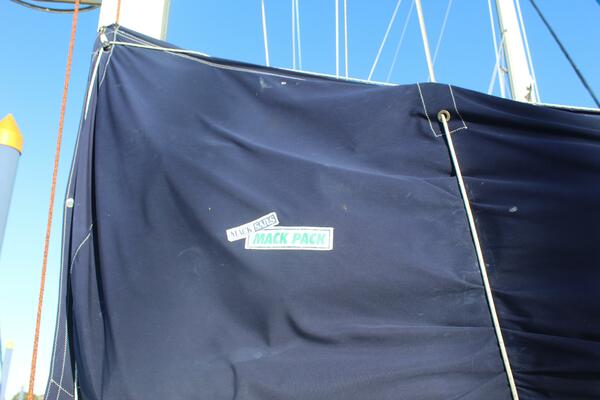 The One 42ft Catalina Yacht For Sale