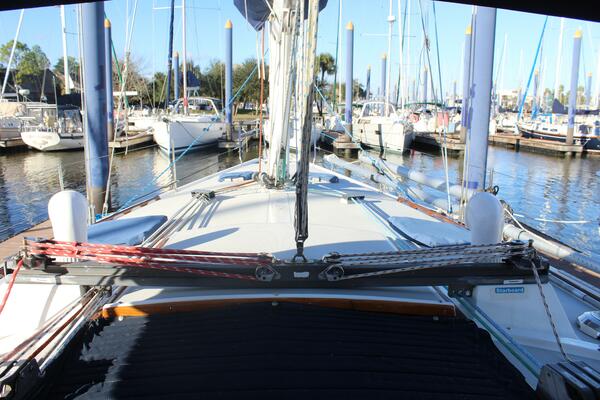 The One 42ft Catalina Yacht For Sale