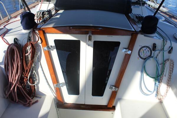The One 42ft Catalina Yacht For Sale