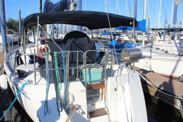 The One 42ft Catalina Yacht For Sale