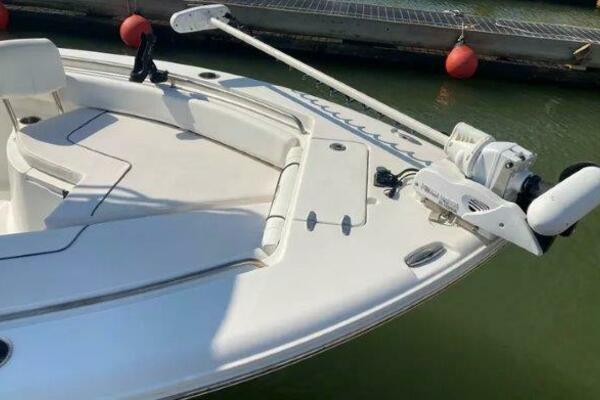 23ft Sea Hunt Yacht For Sale