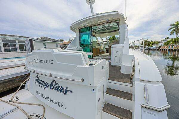 Cruisers Yachts 48 Cantius Yacht For Sale
