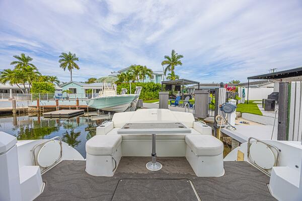 49ft Cruisers Yachts Yacht For Sale