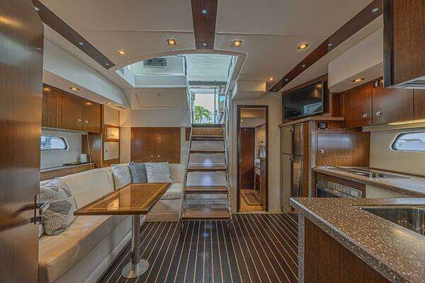 Cruisers Yachts 48 Cantius Yacht For Sale