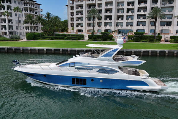 Azimut 64 FLY Yacht For Sale