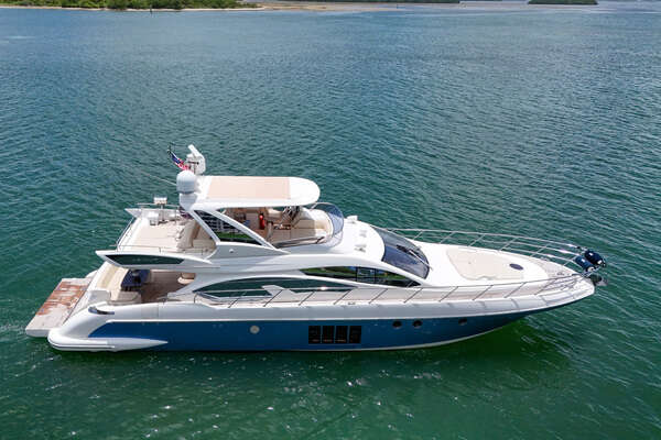 Azimut 64 FLY Yacht For Sale