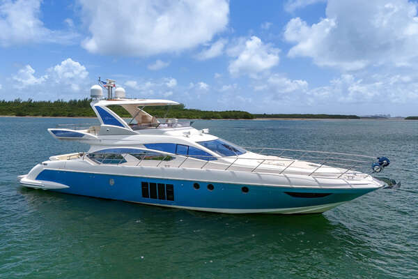 Azimut 64 FLY Yacht For Sale