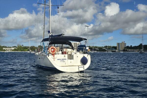 High Mana 47ft Beneteau Yacht For Sale