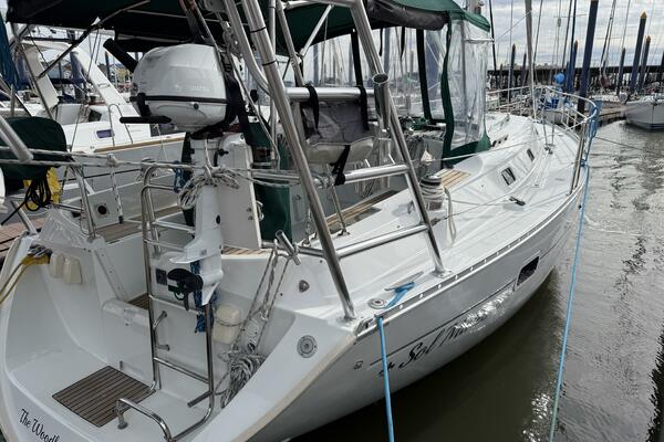 Sol Mates 36ft Beneteau Yacht For Sale