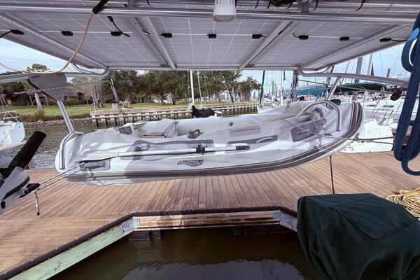 Sol Mates 36ft Beneteau Yacht For Sale