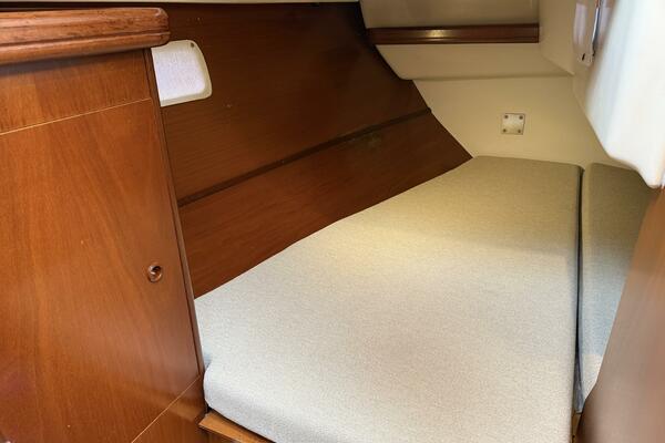 Sol Mates 36ft Beneteau Yacht For Sale