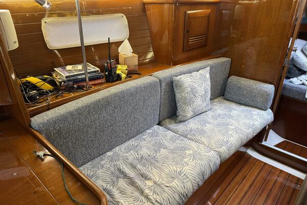 Sol Mates 36ft Beneteau Yacht For Sale