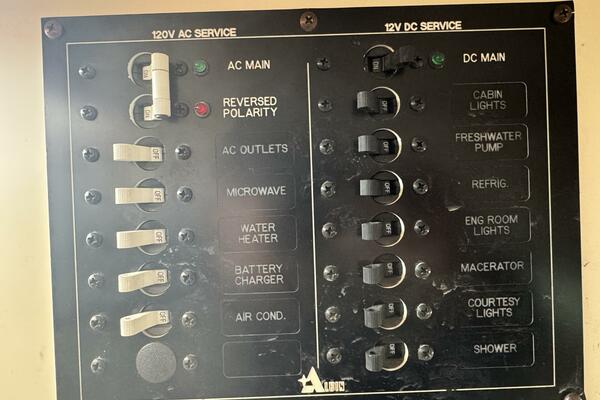 28ft Albin Yacht For Sale