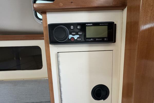 28ft Albin Yacht For Sale