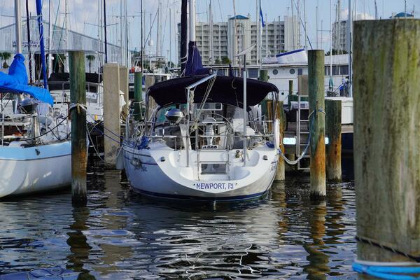 Beach Music 39ft Catalina Yacht For Sale