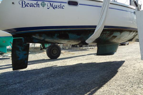 Beach Music 39ft Catalina Yacht For Sale