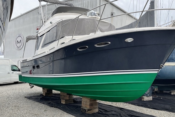 32-ft-Cutwater-2021-32 CB-Yachtpuppy-Annapolis Maryland United States yacht for sale