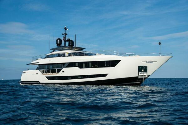 RANDY BETH 120ft Custom Line Yacht For Sale