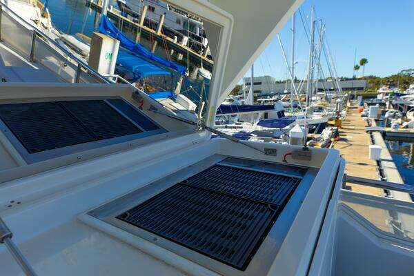 Hargrave Custom 68 open Flybridge Yacht For Sale
