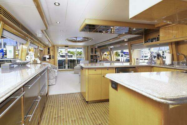 Hargrave Custom 68 open Flybridge Yacht For Sale