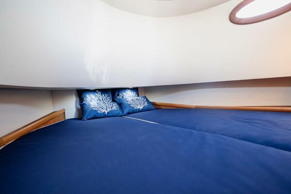 Southern Ground 38ft Winter Custom Yachts Yacht For Sale