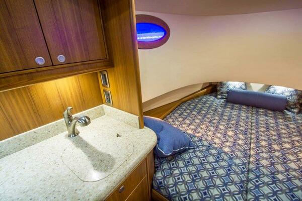 Southern Ground 38ft Winter Custom Yachts Yacht For Sale